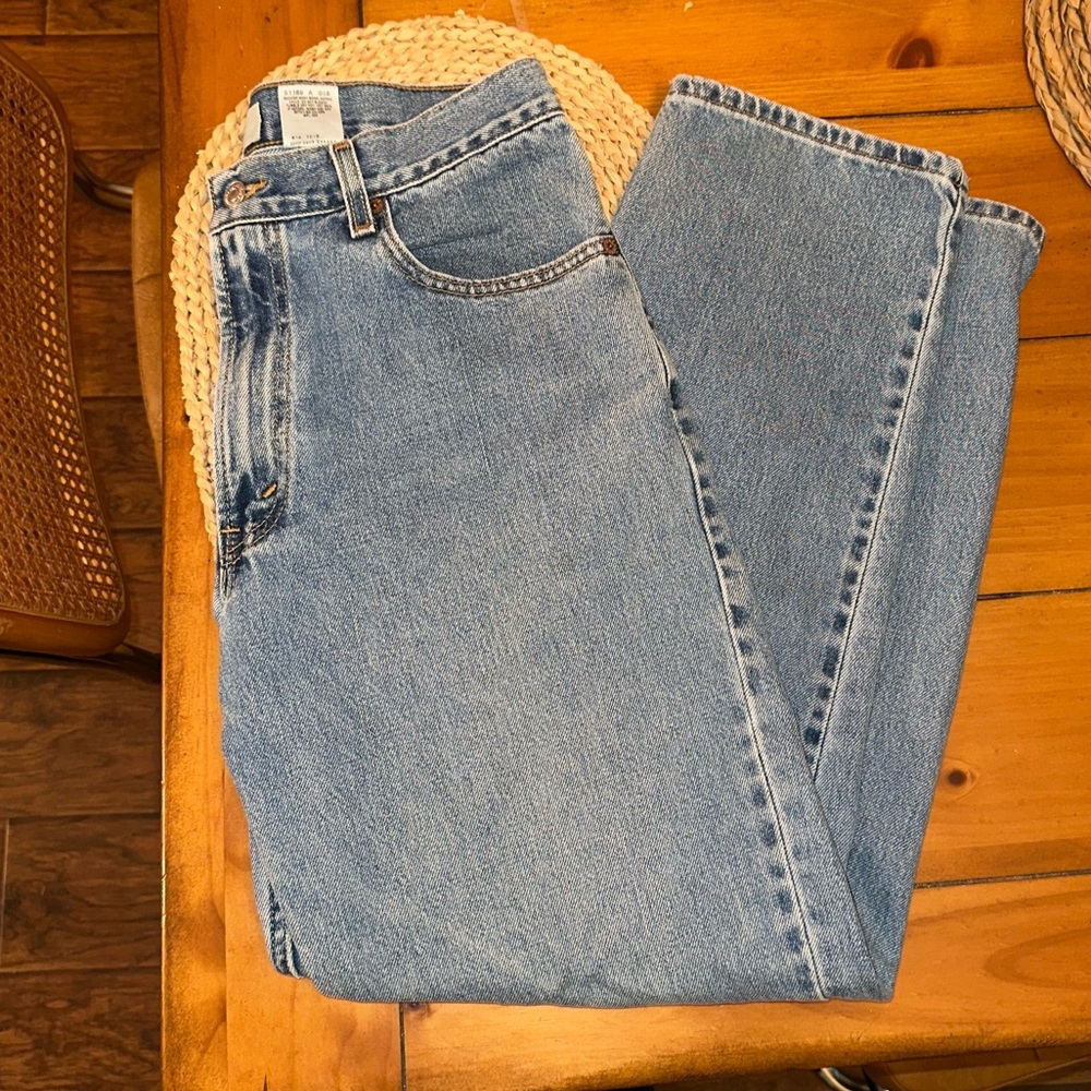 Levi’s 550 relaxed fit